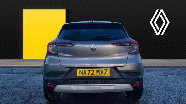 Renault Captur 1.3 TCE 140 Iconic Edition 5dr Petrol Hatchback